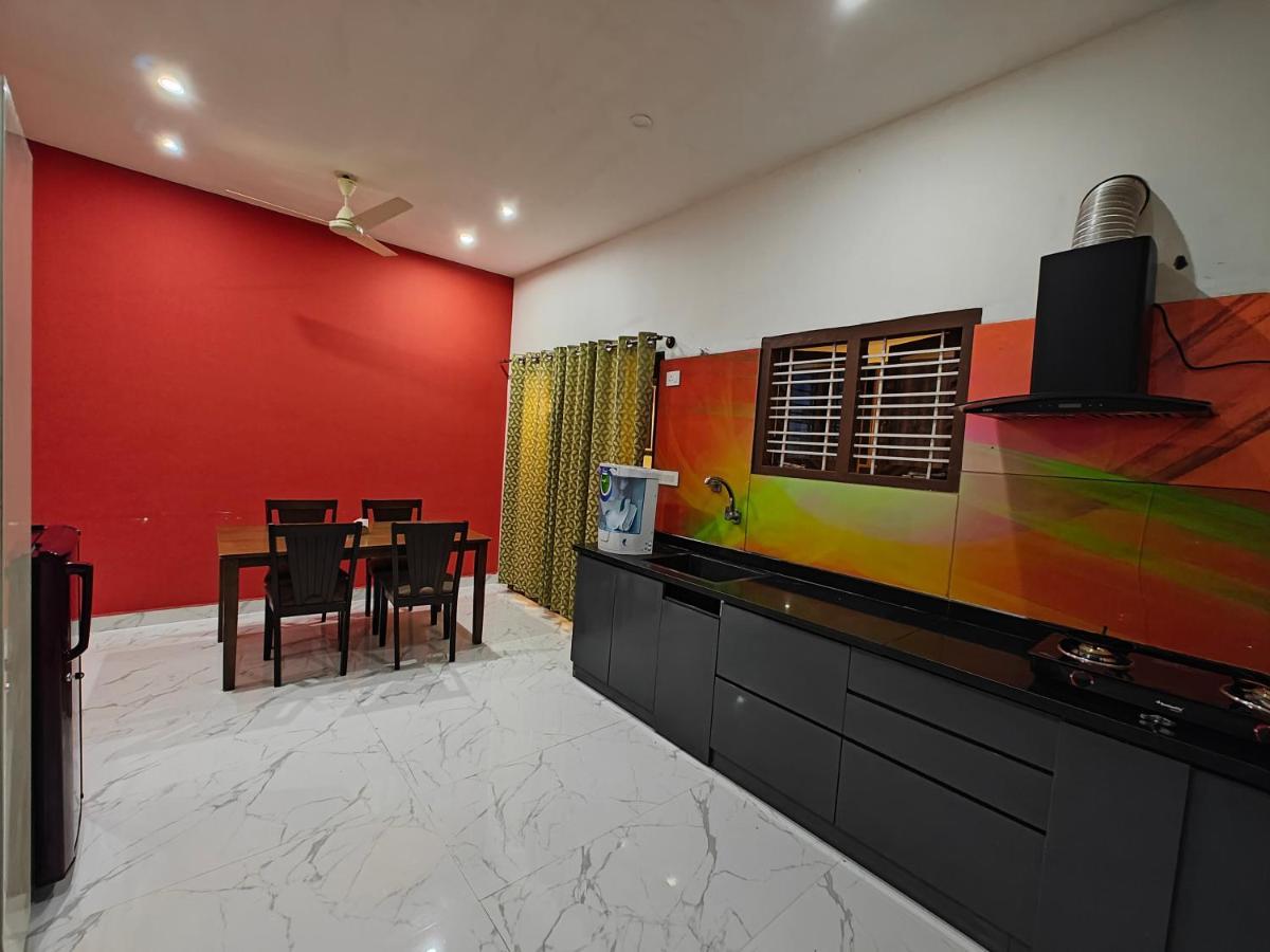 Beautiful 4Bhk Duplex Villa Мисор Екстериор снимка