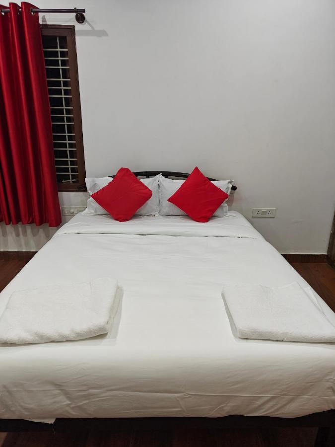 Beautiful 4Bhk Duplex Villa Мисор Екстериор снимка
